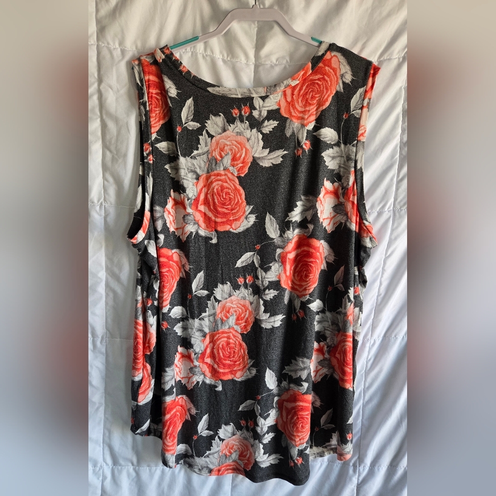 LuLaRoe Perfect Women's Tank - Picture 2 of 4